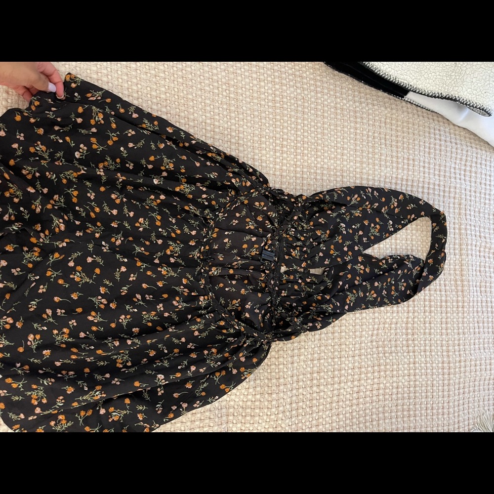 Romper - Picture 2 of 2